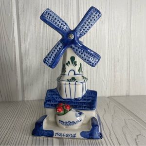 Vintage Porcelain Holland Windmill Souvenir Blue & White Wooden Shoe Red Tulips
